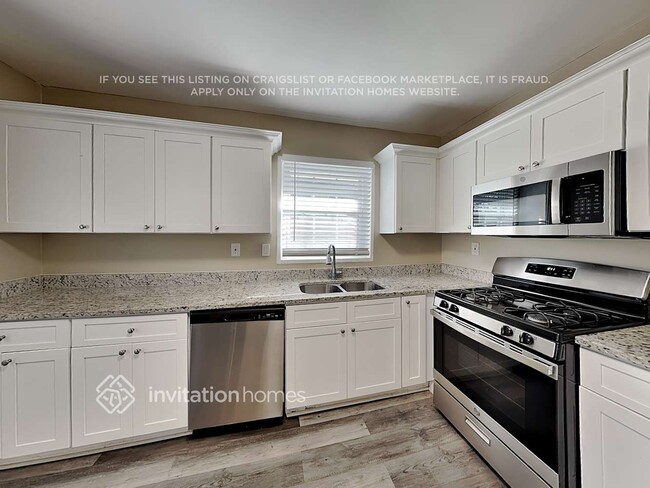 Photo - 2716 Lancaster Dr