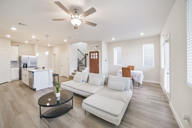 Photo - 14834 Slow River Ave