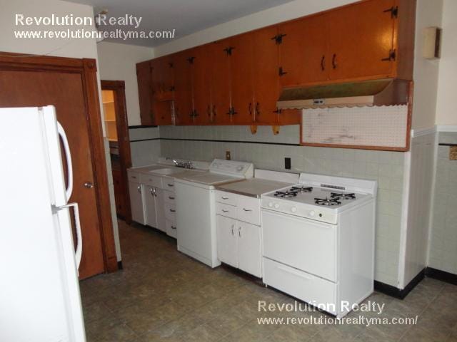 Photo - 14 Powder House Blvd Unit 4