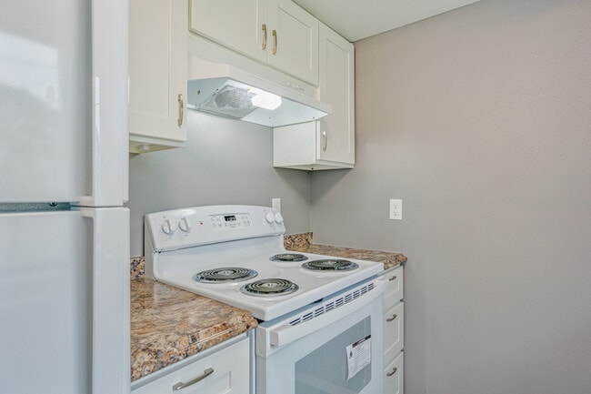 4028 S Lawrence St Unidad F