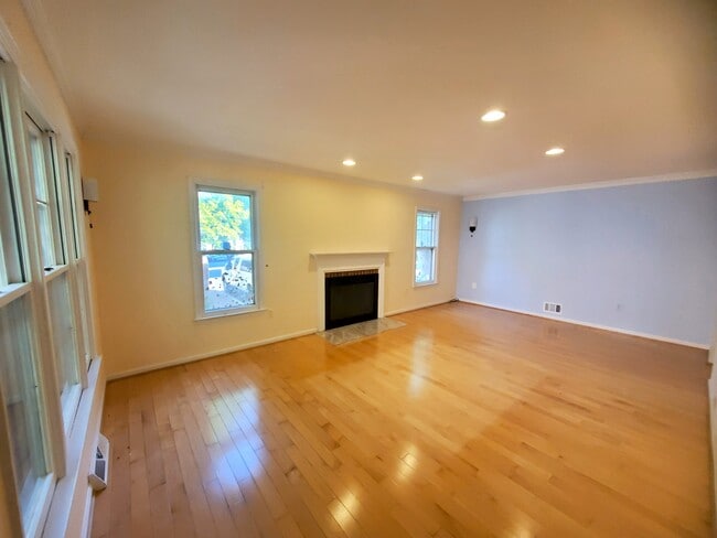 Photo - 1576 Ivystone Ct