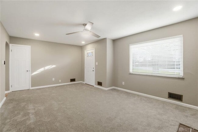 Photo - 318 E Central Ave