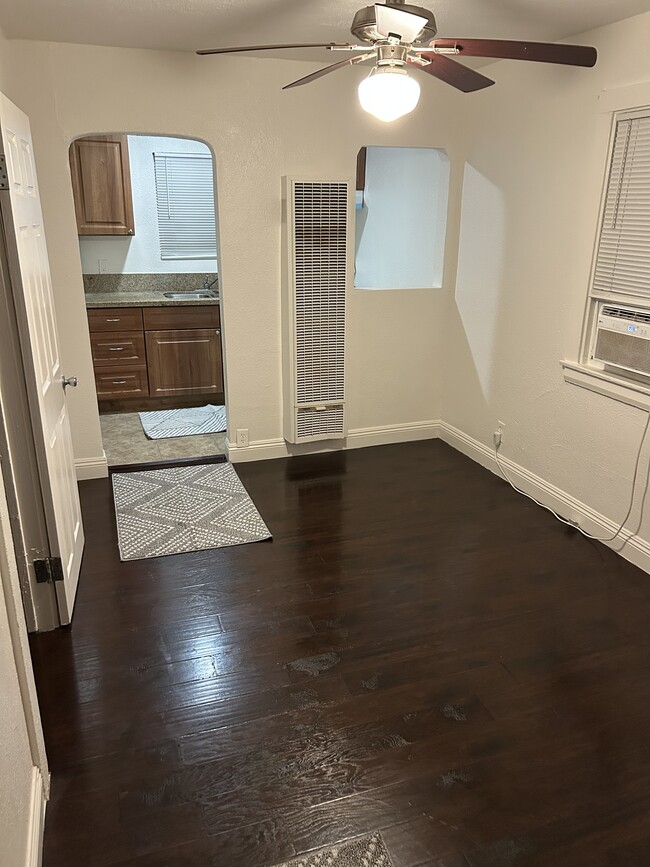 Building Photo - 4027 50th St Rental