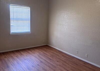 Photo - 417 Chartrand Ave Unit A