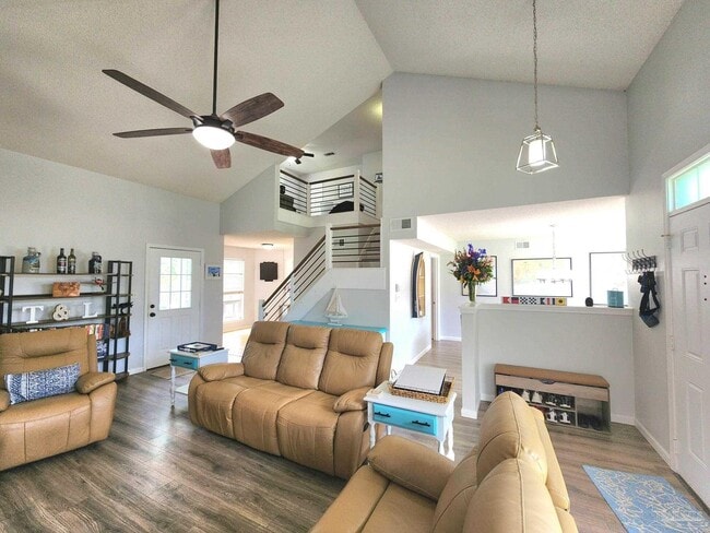 Photo - 589 Bobwhite Pl