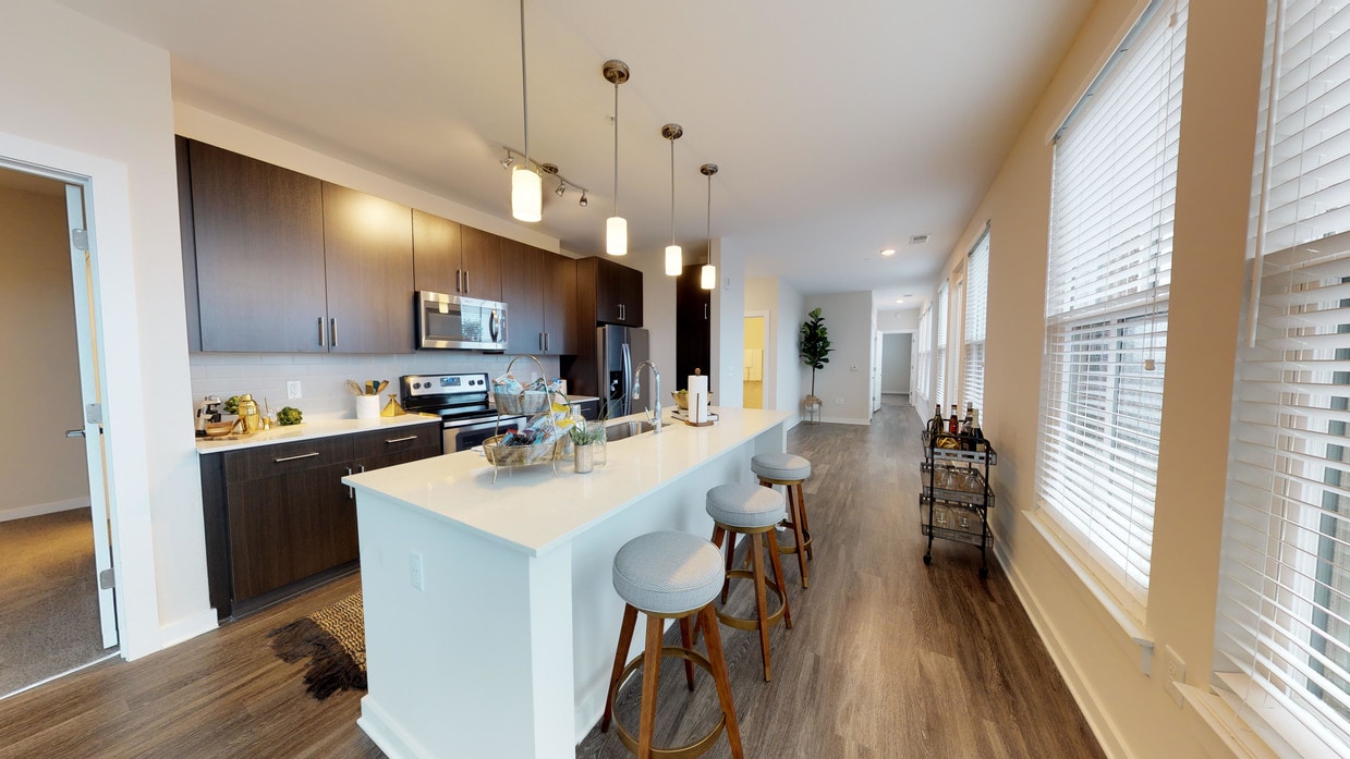 Photo - Caroline Apartments
