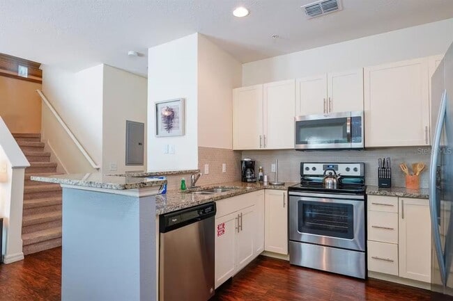 Photo - 3201 Gold Ln