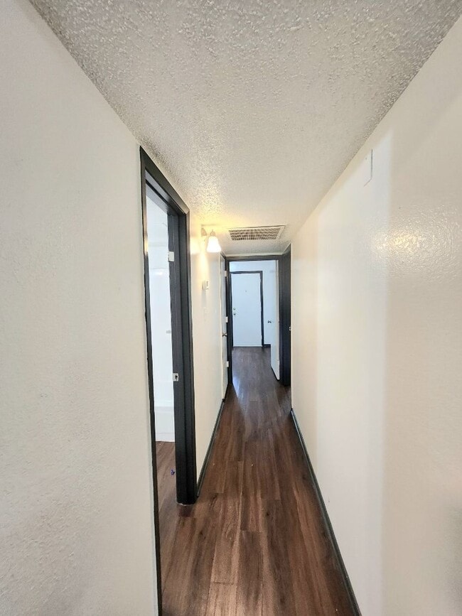 Photo - 4222 Bernice St Unit B