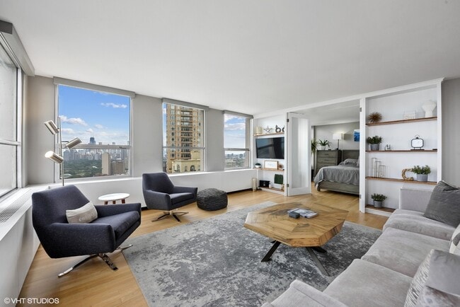 Photo - 2626 N Lakeview Ave Unit 3003
