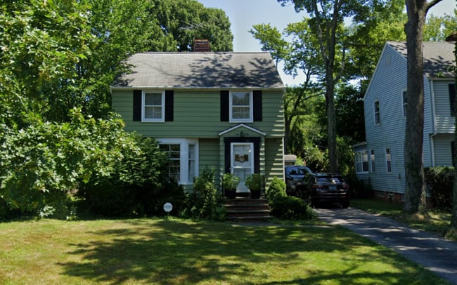 Photo - 1089 Winston Rd House