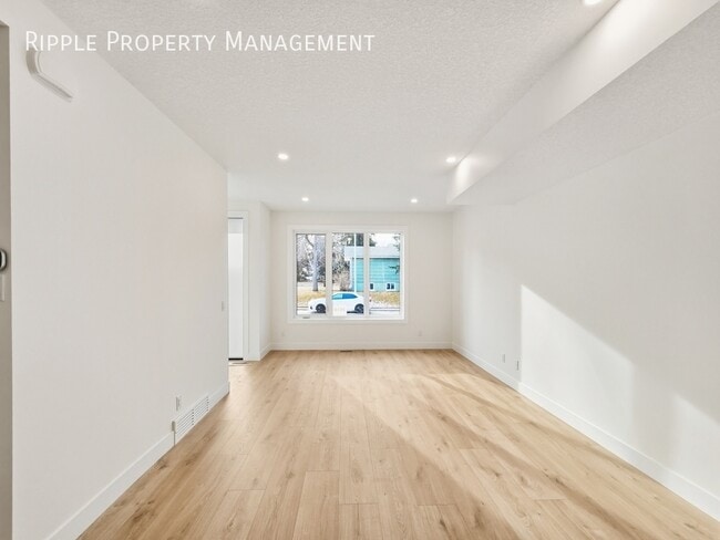 Photo - AMAZING 3 BEDS 2.5 BATHS BRAND NEW TOWNHOUSE