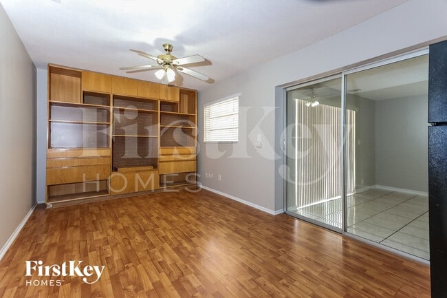 Photo - 6871 NW 12th St