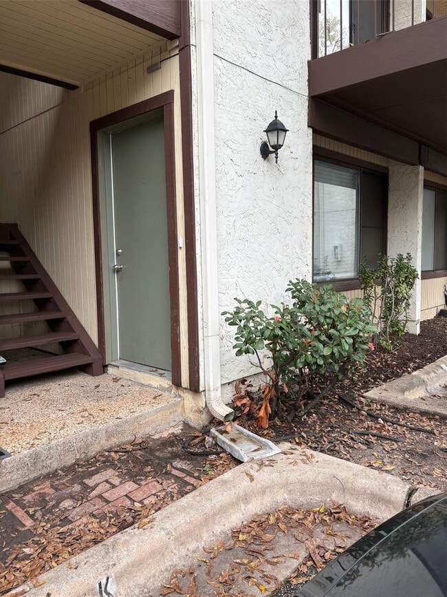 Building Photo - 701 Nelray Blvd Unit 4