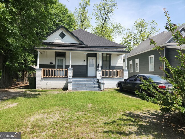 Photo - 1113 19th St Townhome