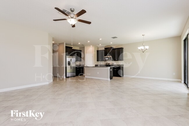 9821 Ivory Dr