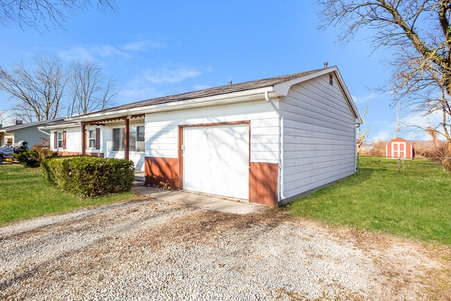 Photo - 9050 E 206th St