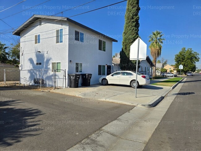 Photo - 1115 9th St Unit B