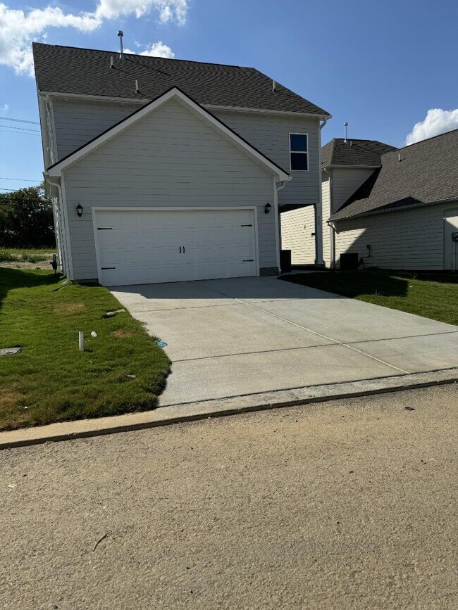 Photo - 329 Canonbury Dr
