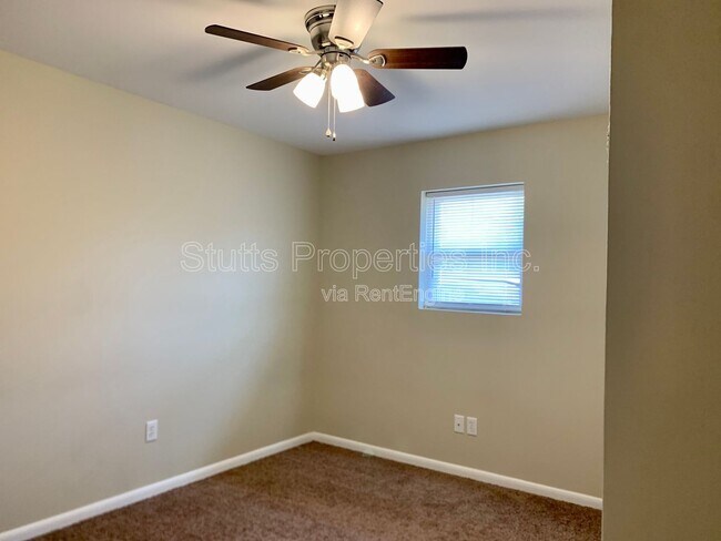 Photo - 900 W Montgomery Ave Unit 205