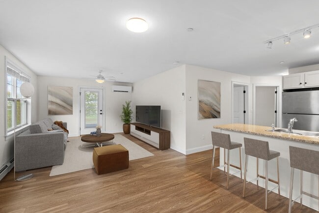 Building Photo - Island View Rental