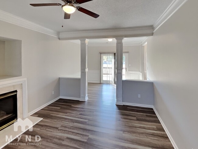 Photo - 9043 Silver Coach Ln