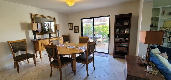 Photo - Mandalay Bay Village Private Community 3+3 $5000