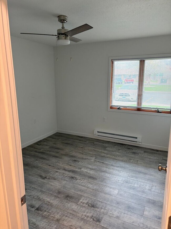 Photo - 601 N State St Unidad #3