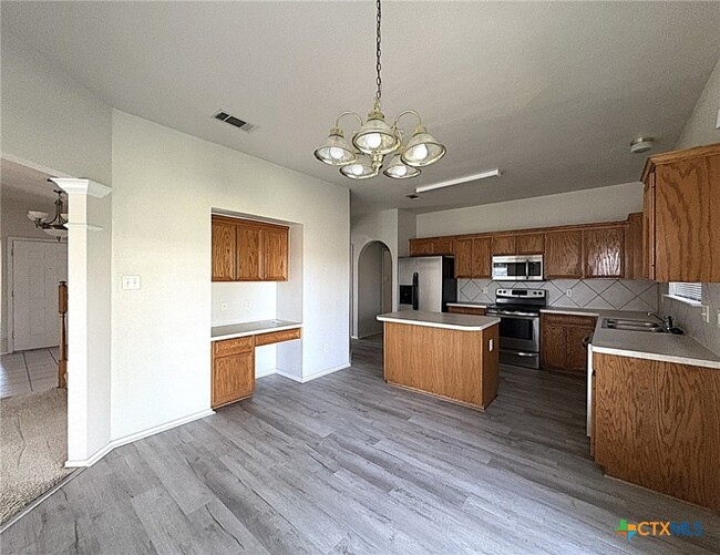 Photo - 2313 Modoc Dr