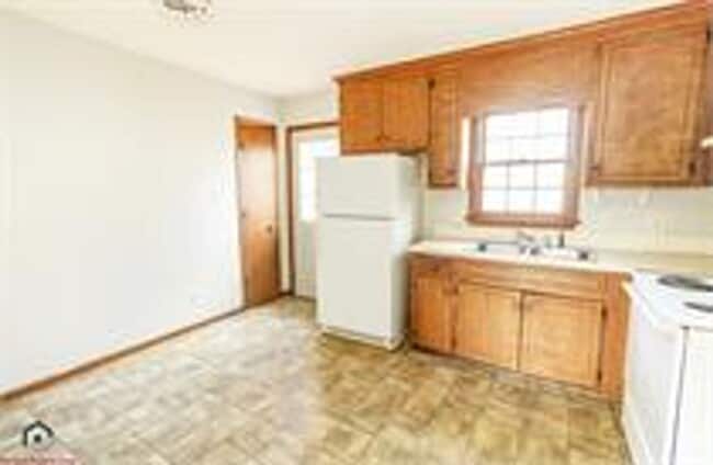 Building Photo - 1201 S Grace St Unit 1 Rental