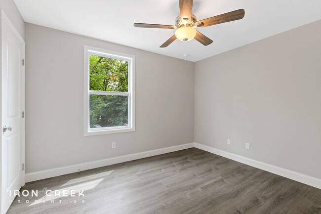 Photo - Stunning Pet-Friendly New Construction Dup... House