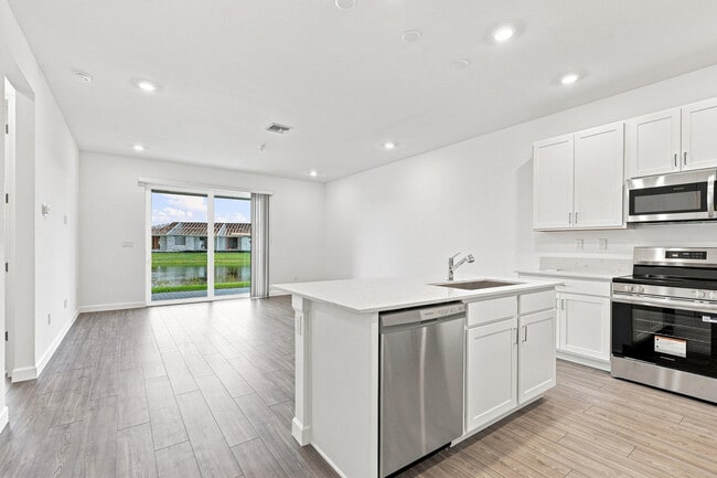 Photo - 3718 Harborside Ave