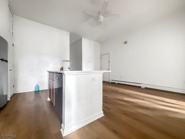 Photo - 403 S Main St Unidad 201