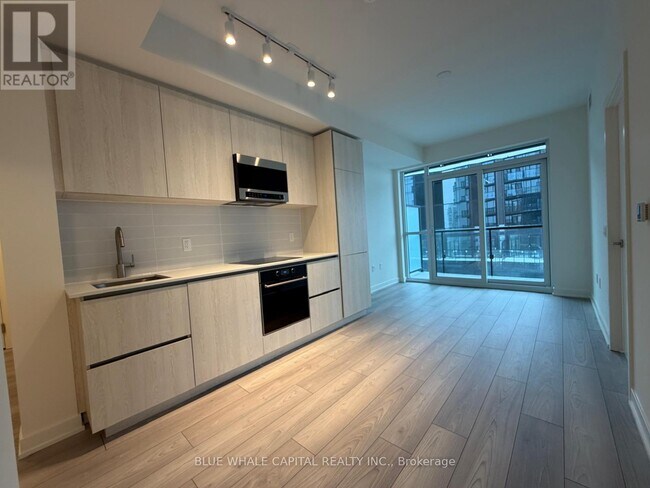 Photo - 110 Broadway Ave Unité 2709