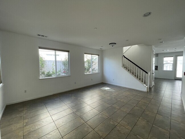 1348 Encore Dr
