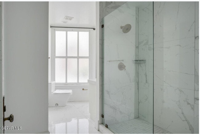 Photo - 115 N Mesa St Unidad 3A