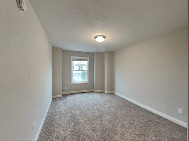 Photo - 1246 142nd St E