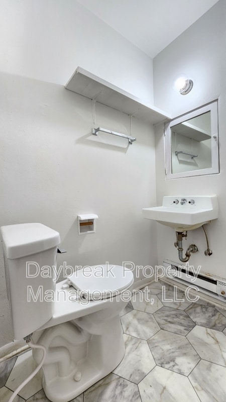 Photo - 1258 10th St N