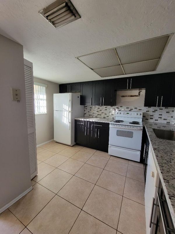 Photo - 104 Palm Beach Trace Dr