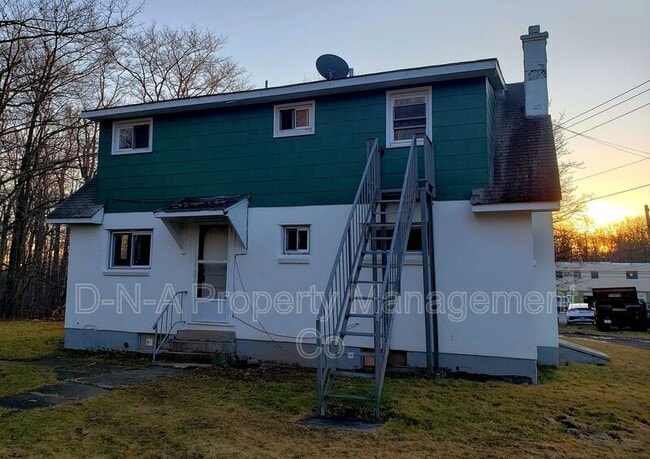 Photo - 112 Crow Path Unit Apt 101