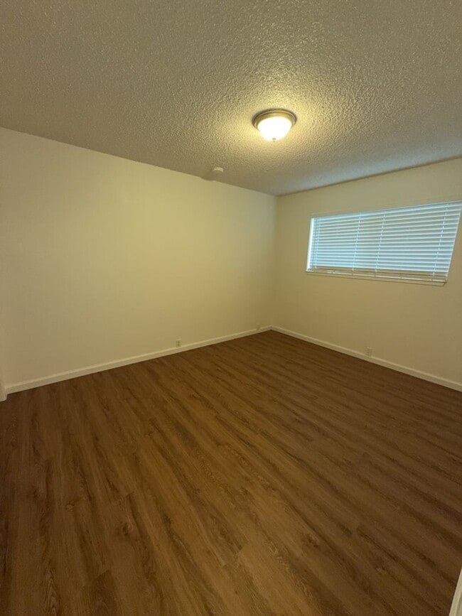 Photo - 615 Rancheria Dr Unit 2