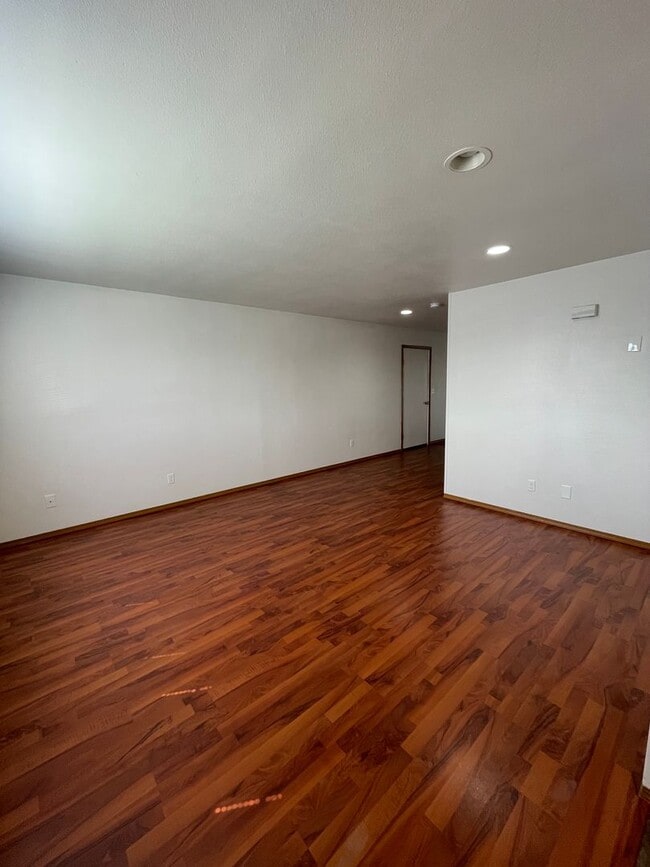 Photo - 1308/1310 W Lakeside Dr Unit 1310 W Lakeside Dr