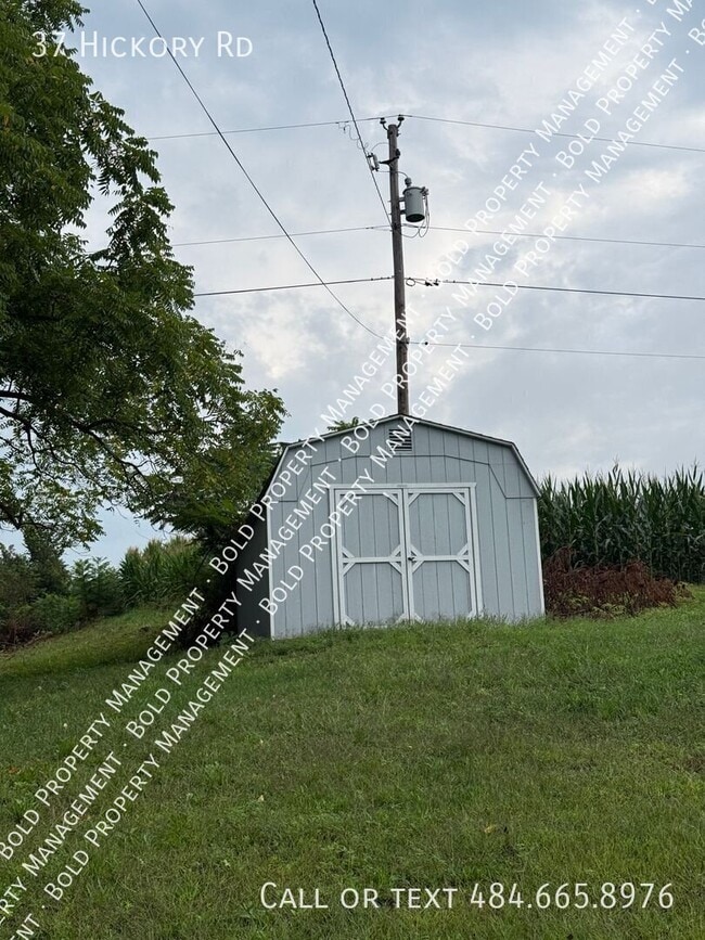 Photo - 37 Hickory Rd