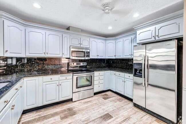 Building Photo - 2075 NW 15th Pl Rental