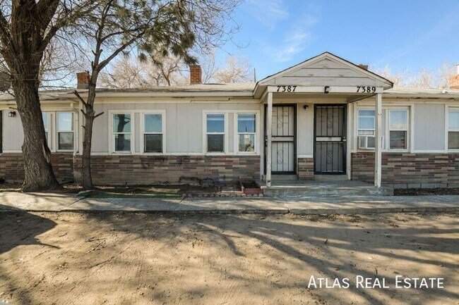 Building Photo - 7387 Oneida Dr