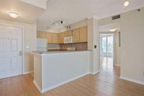 Photo - 2665 SW 37th Ave