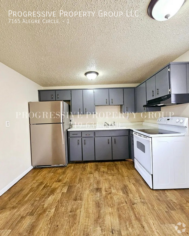 Building Photo - Affordable 2-Bed, 1-Bath Home Available fo... Unit 1