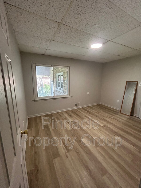 Photo - 834 N Leroy St