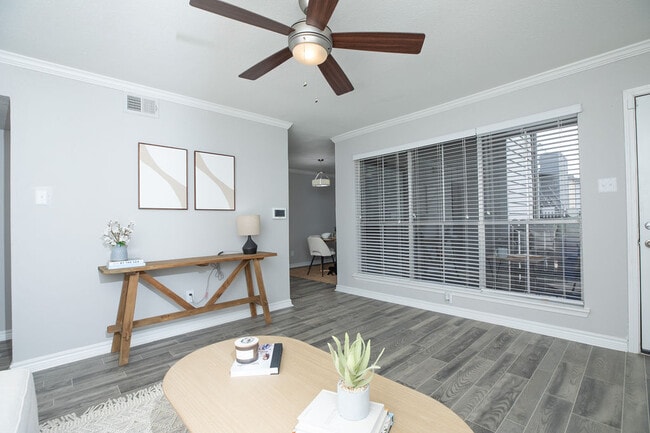 Regency Park apartments — community photo