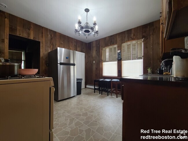 Building Photo - 5 Aldie St Unit 3-bed 1bathU1 Allston Rental