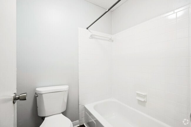 Building Photo - Axis at Rocket City Rental